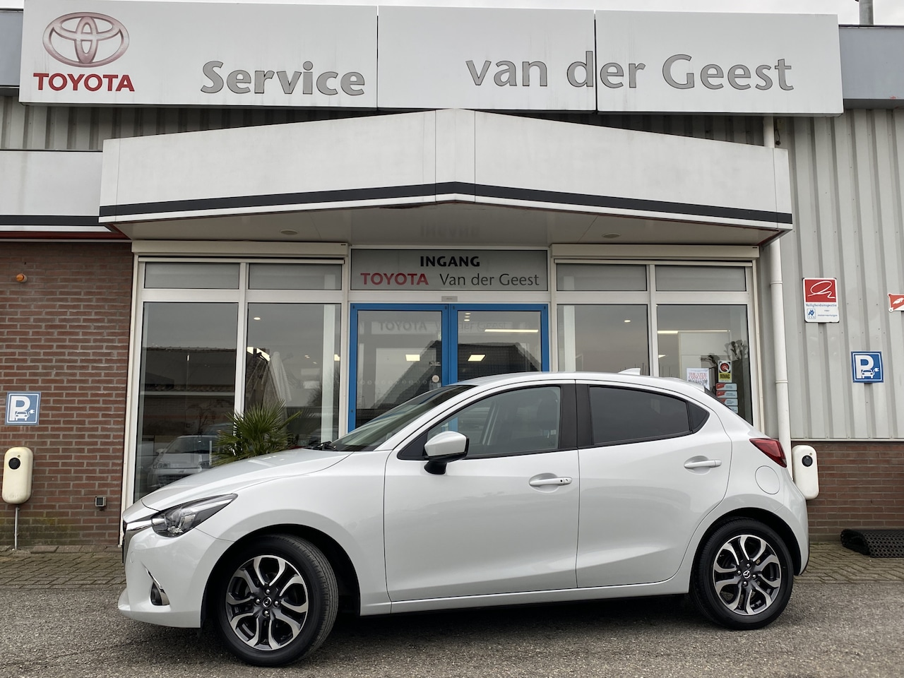 Mazda 2 - 1.5 Skyactiv-G GT-M 1.5 Skyactiv-G GT-M - AutoWereld.nl