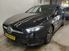 Mercedes-Benz A-klasse - 180 Business Solution / VERWACHT