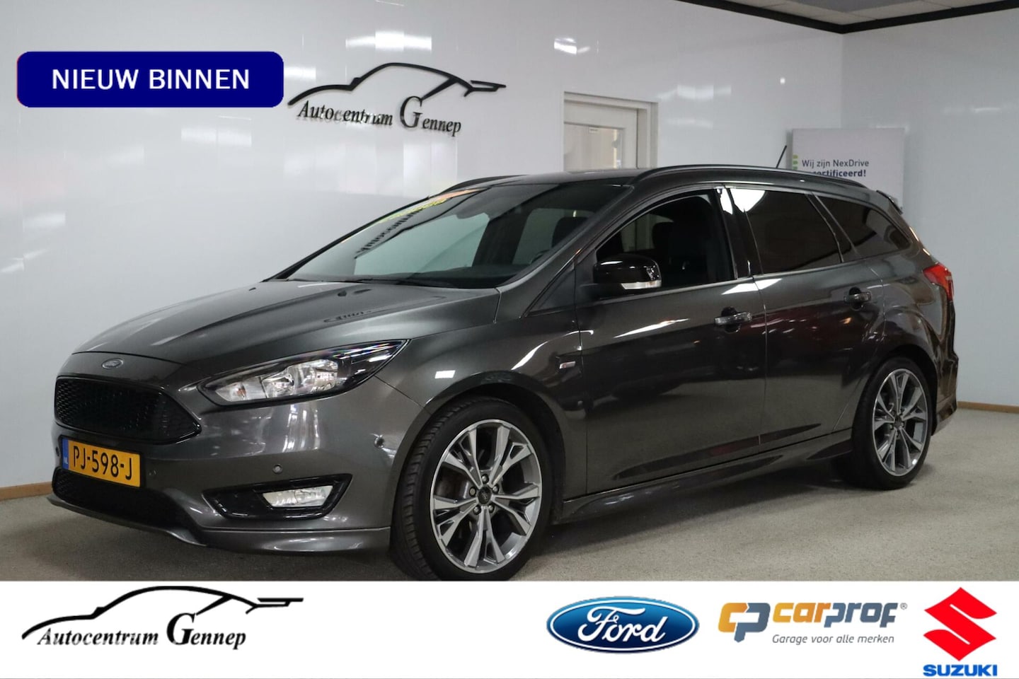 Ford Focus Wagon - 1.5 ST-Line 182 | Uniek | - AutoWereld.nl