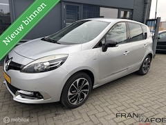 Renault Scénic - 1.2 TCe Bose NAVI ECC 17"LM PDC Camera Privacy glas