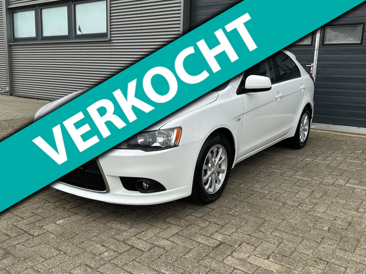 Mitsubishi Lancer Sportback - 1.6 Edition Two NWE APK - AIRCO - RIJDT GOED! - AutoWereld.nl