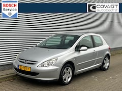 Peugeot 307 - 1.6-16V Griffe | Leder | Trekhaak | Stoelvw. | Clima |