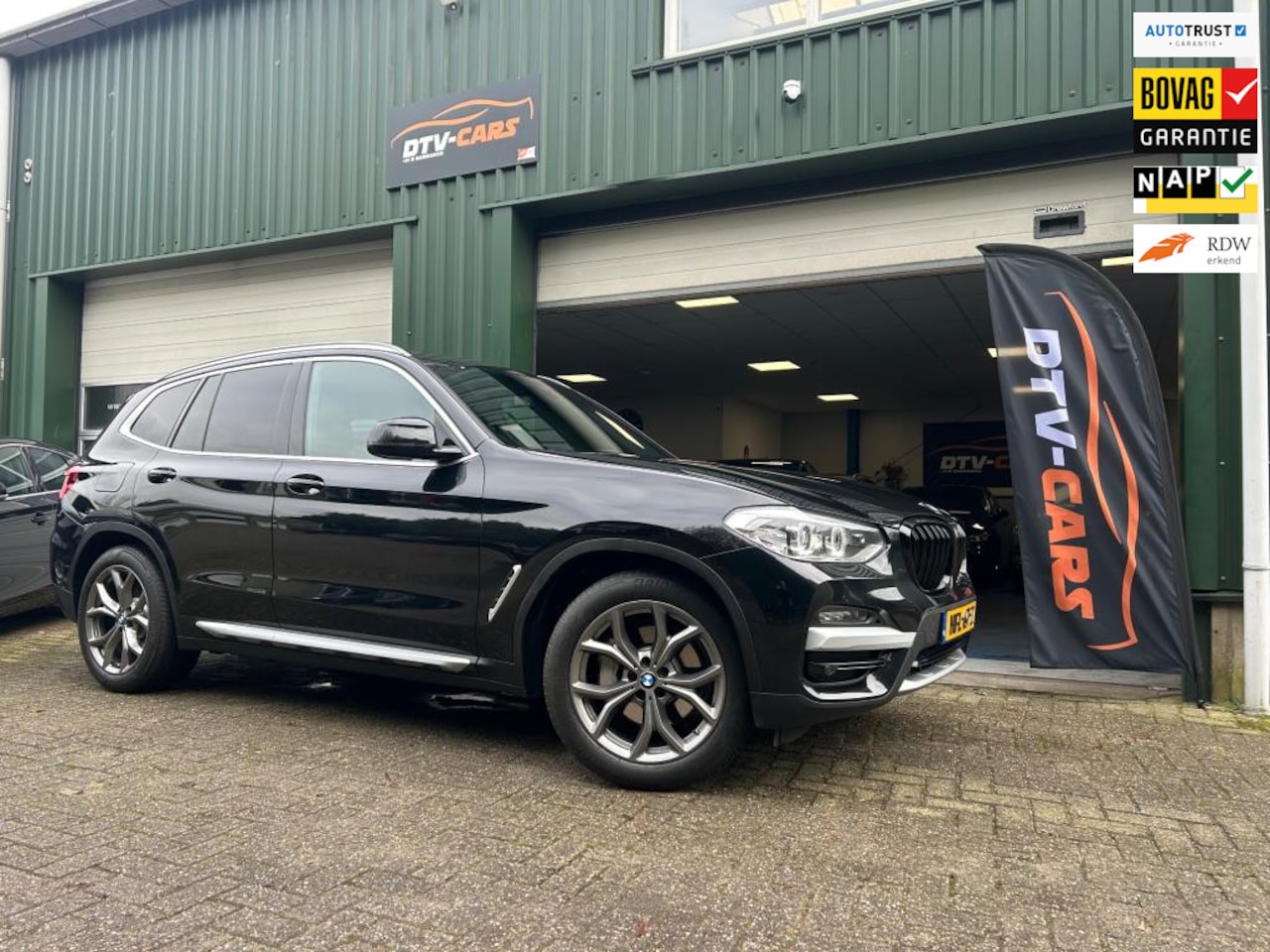 BMW X3 - XDrive30e High Executive Pano sportleer Head up - AutoWereld.nl