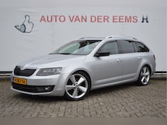 Skoda Octavia Combi - 1.6 TDI Greent Eleg Busn Nap / Canton / Panorama/schuifdak / Apple, android / Enz