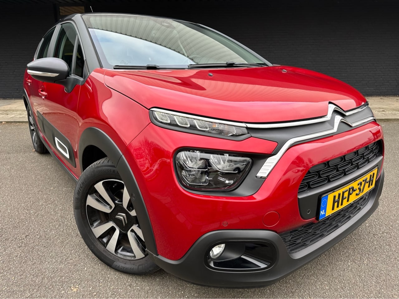 Citroën C3 - 1.2 PT Shine // Nieuwstaat // 13.400km! // - AutoWereld.nl