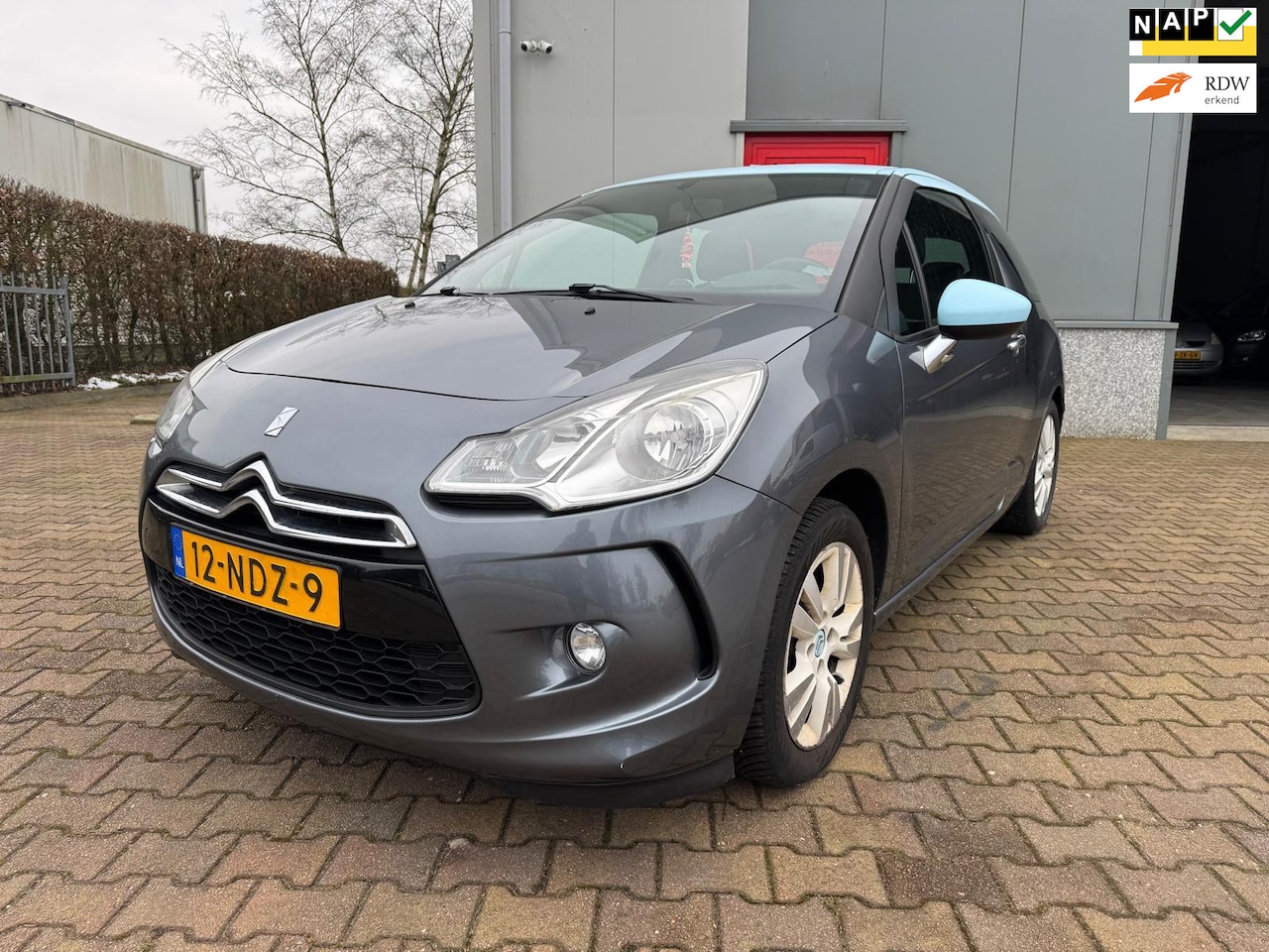 Citroën DS3 - 1.4 Chic 1.4 Chic ( AIRCO + CRUISE CONTROL ) - AutoWereld.nl