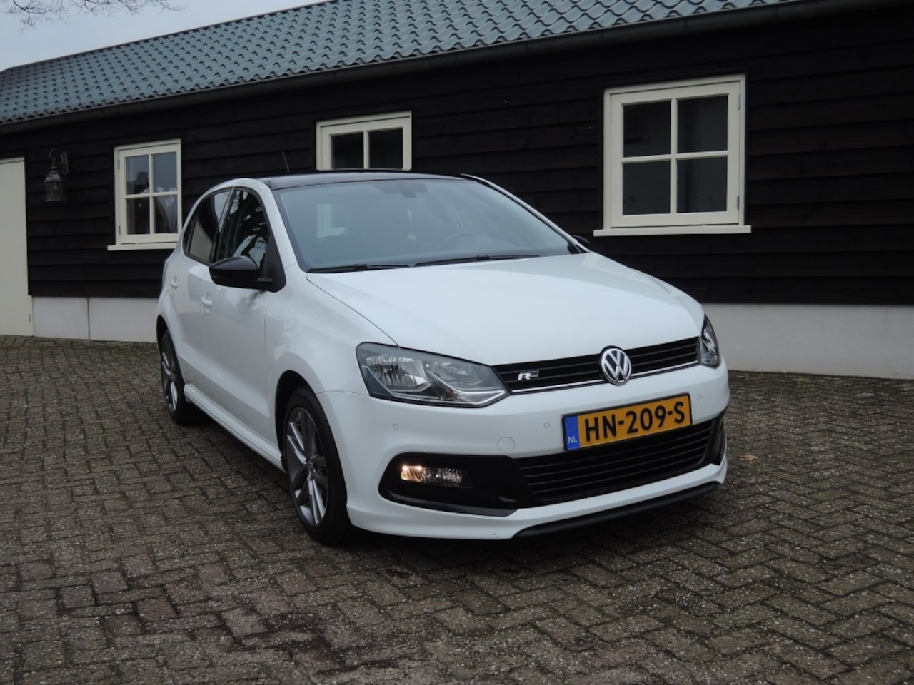 Volkswagen Polo - 1.2 TSI Edition R 1.2 TSI EDITION R - AutoWereld.nl