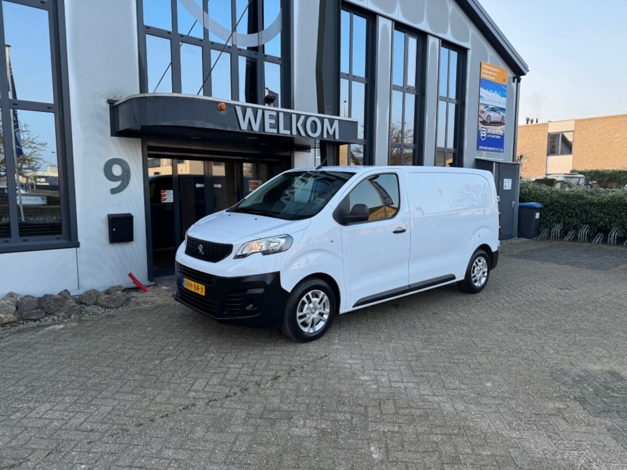 Peugeot Expert - 1.5 BlueHDi L2 Lang 120PK Navi, Cruisecntrl, PDC - AutoWereld.nl