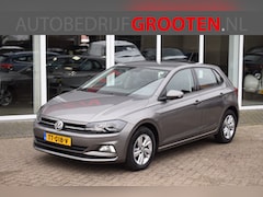 Volkswagen Polo - 1.0 TSI Comfortline Business//Navi//Carplay