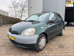 Toyota Yaris - 1.0-16V VVT-i Terra ( KM NAP + 5 DRS