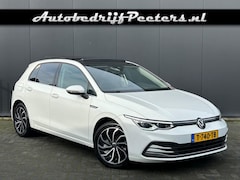 Volkswagen Golf - 1.5 TSI Edition P-dak IQ-Light ACC Sfeerlicht V-cockpit Massage