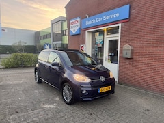 Volkswagen Up! - 1.0 55kW 5drs High Up Aut. Panoramadak-Camera-Stoelverwarming