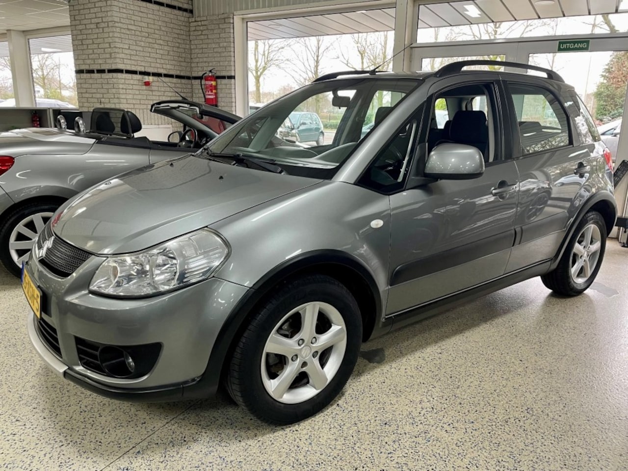 Suzuki SX4 - 1.6 Comfort automaat ECC Airco Trekhaak Keyless - AutoWereld.nl