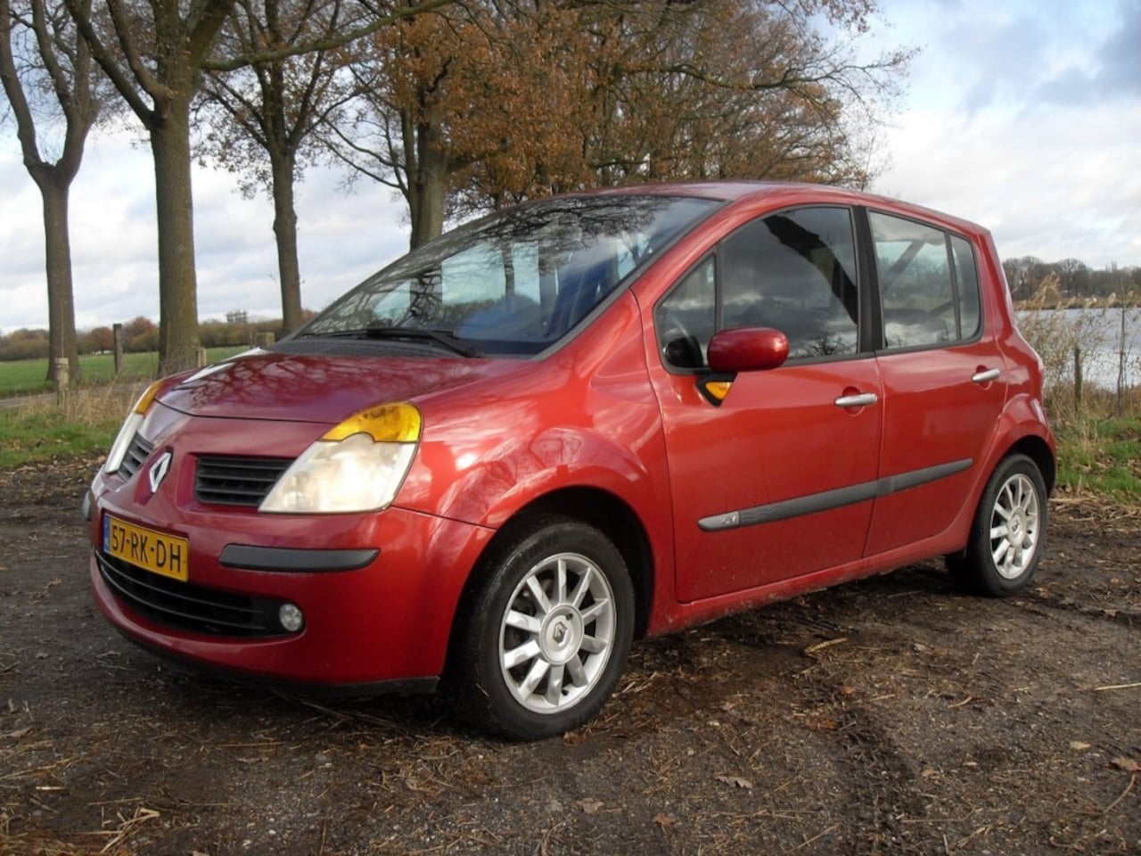 Renault Modus - 1.2-16V Dynamique Luxe 1.2-16V Dynamique Luxe, Nwe. APK - AutoWereld.nl