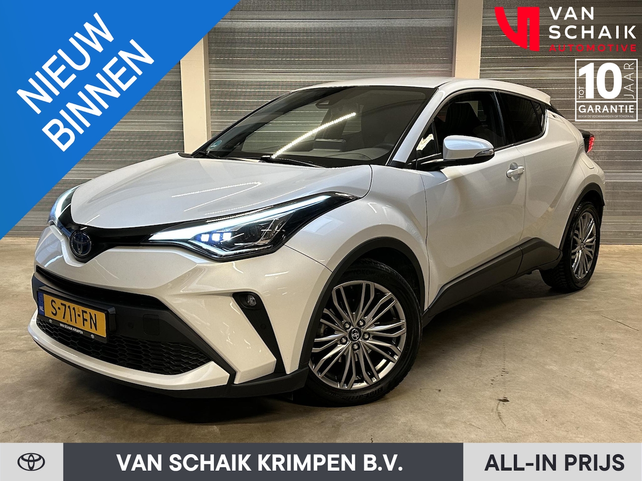 Toyota C-HR - 1.8 Hybrid Executive NL-auto LM velgen Carplay/Android Leer - AutoWereld.nl