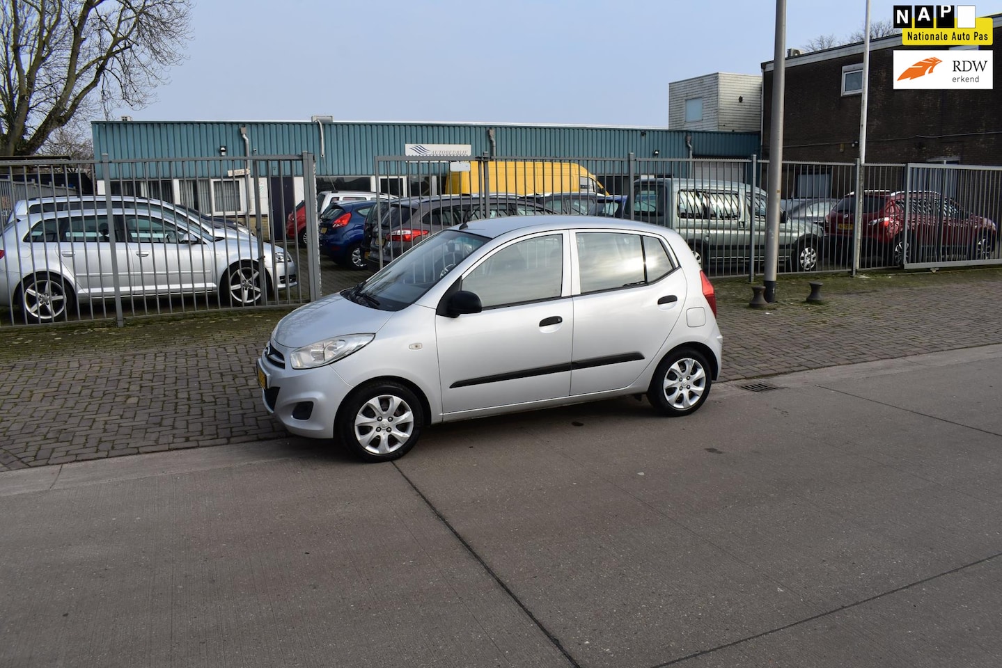 Hyundai i10 - 1.1 i-Catcher 1.1 i-Catcher - AutoWereld.nl