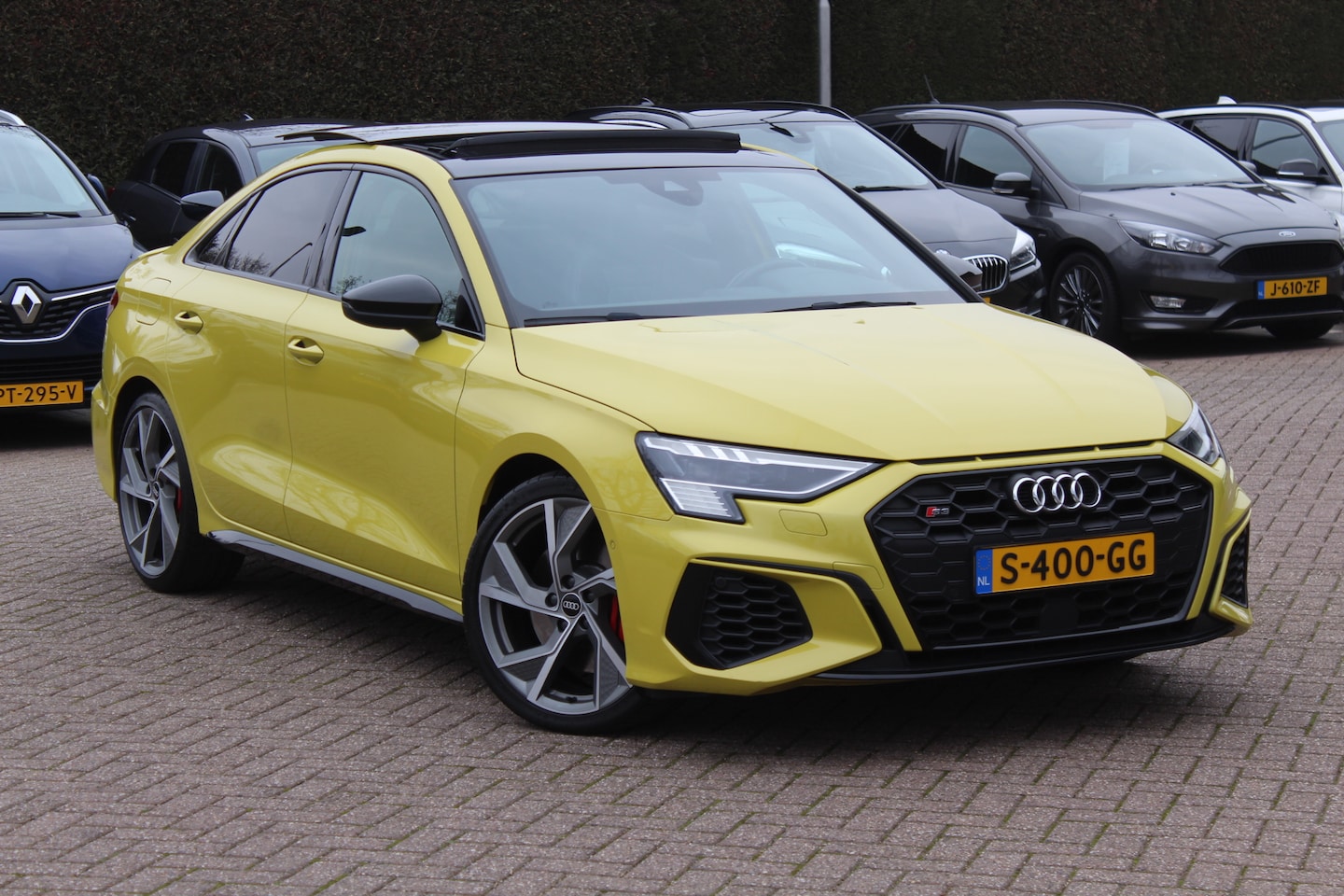 Audi A3 Limousine - 2.0 TFSI quattro S3 Edition One / Panoramadak / Camera / RS Seats / B&O / 19'' / Matrix LE - AutoWereld.nl