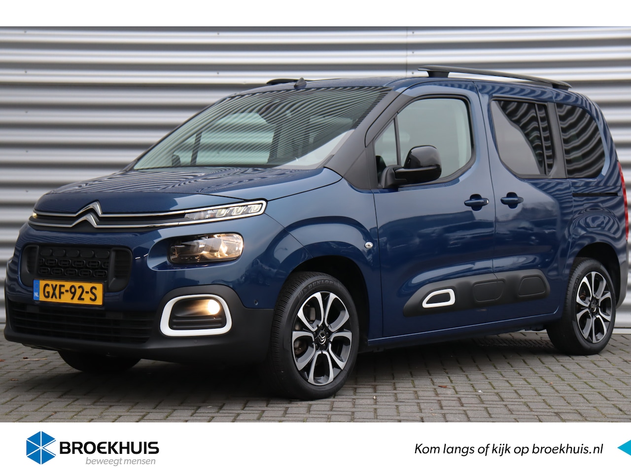 Citroën Berlingo - 1.2 PURETECH 130PK SHINE AUTOMAAT / NAVI / CLIMA / LED / PDC / 17" LMV / CAMERA / KEYLESS - AutoWereld.nl