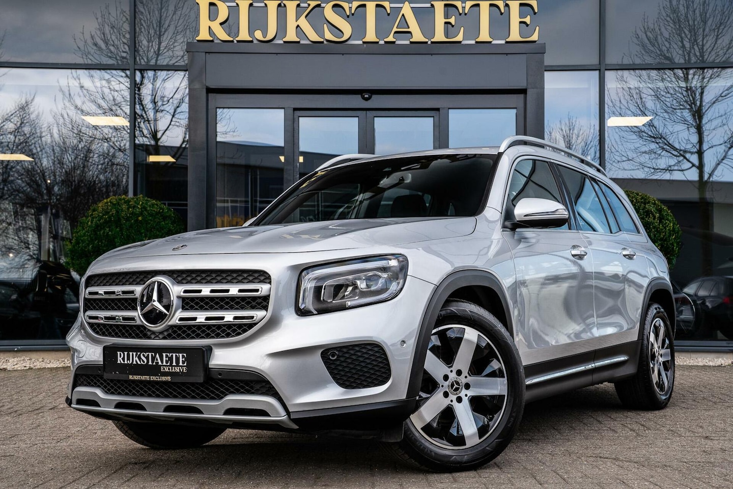 Mercedes-Benz GLB - 200 Business Solution|ELEKTRISCHE TREKHAAK|18'' - AutoWereld.nl