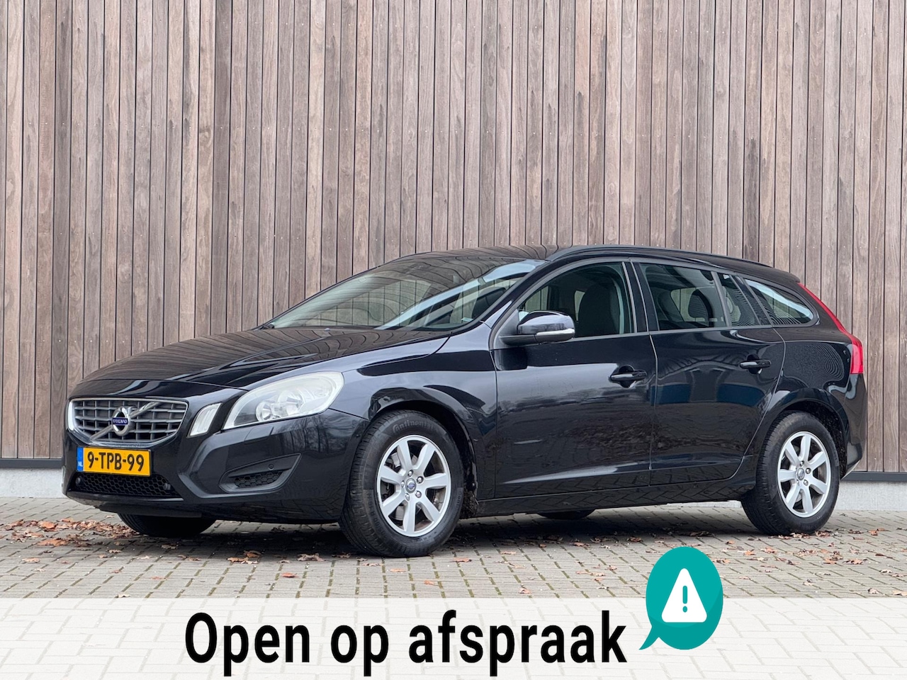 Volvo V60 - 1.6 T3 Kinetic |Navi|Cruise|Export - AutoWereld.nl