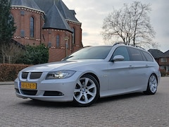 BMW 3-serie Touring - 330d Dynamic Exec