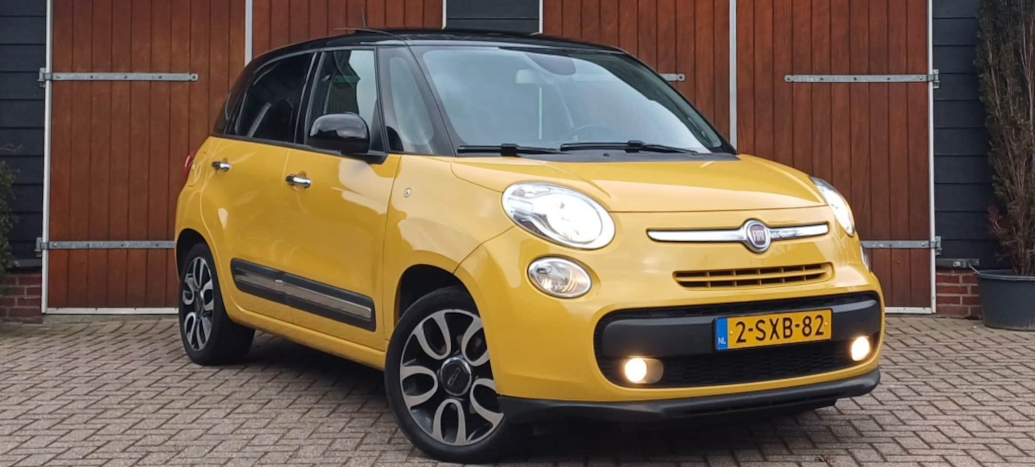 Fiat 500 L - 0.9 TwinAir Lounge 0.9 TwinAir Lounge, MOTOR KAPOT, Schuifkanteldak, Bluetooth, NAP - AutoWereld.nl