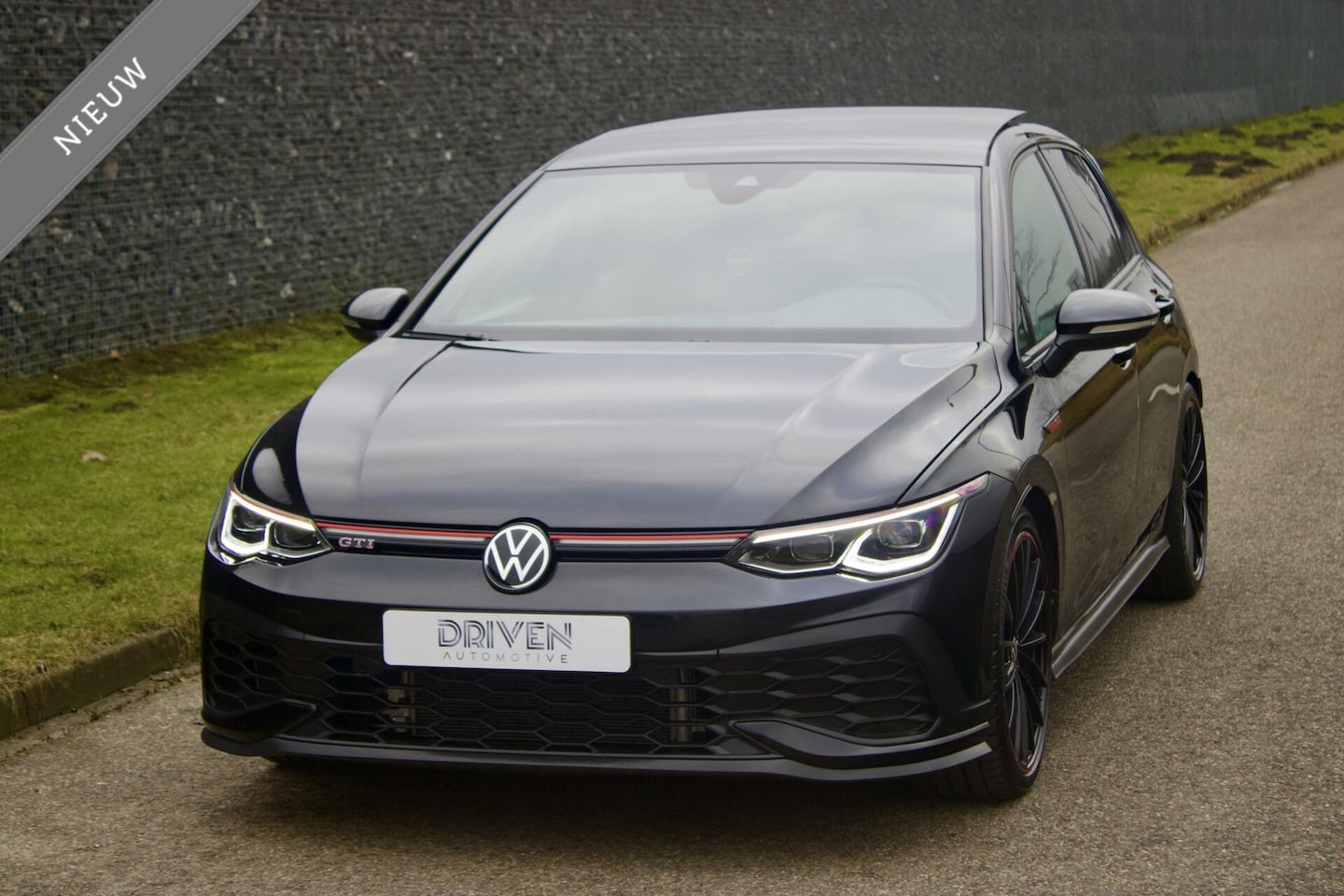 Volkswagen Golf - 8 GTI Clubsport 45 Editie | Pano - HK - Akra - AutoWereld.nl