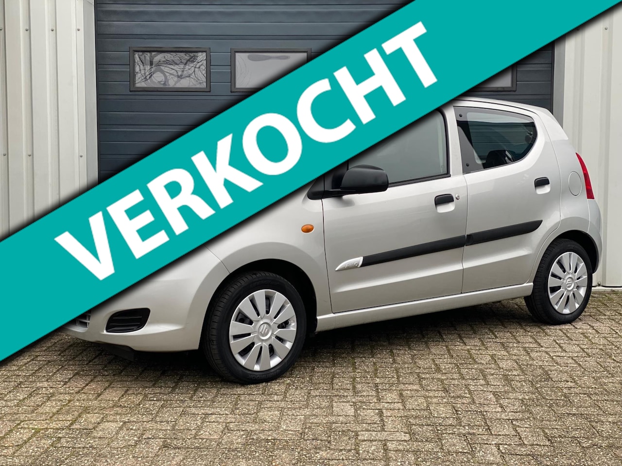 Suzuki Alto - 1.0 Comfort AUTOMAAT / TOMTOM / AIRCO - AutoWereld.nl