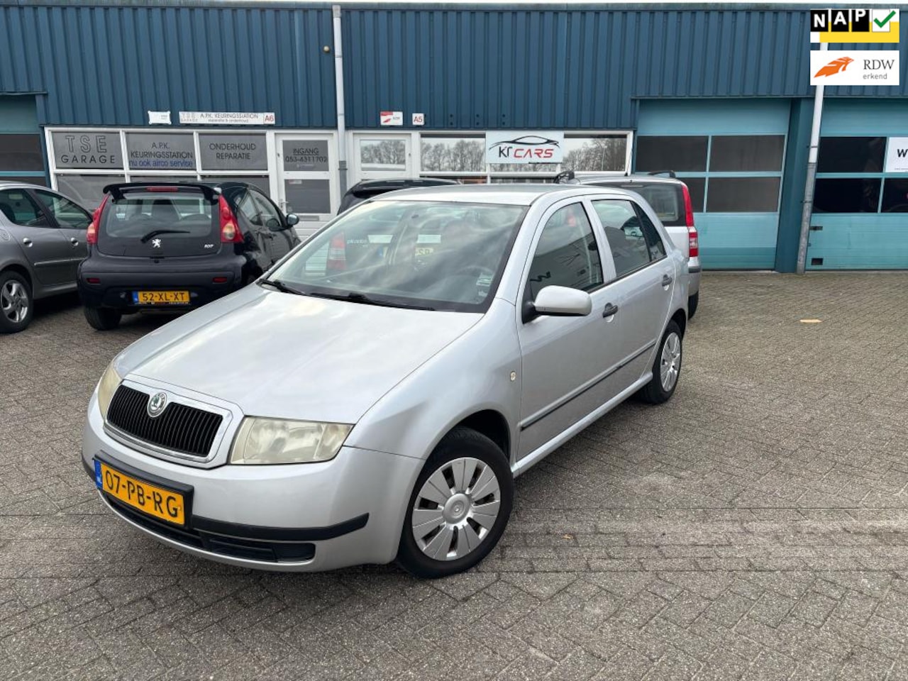 Skoda Fabia - 1.4-16V Choice / NAP / EL Ramen voor /Parkeersensoren / Cruisecontrol / Radio - AutoWereld.nl