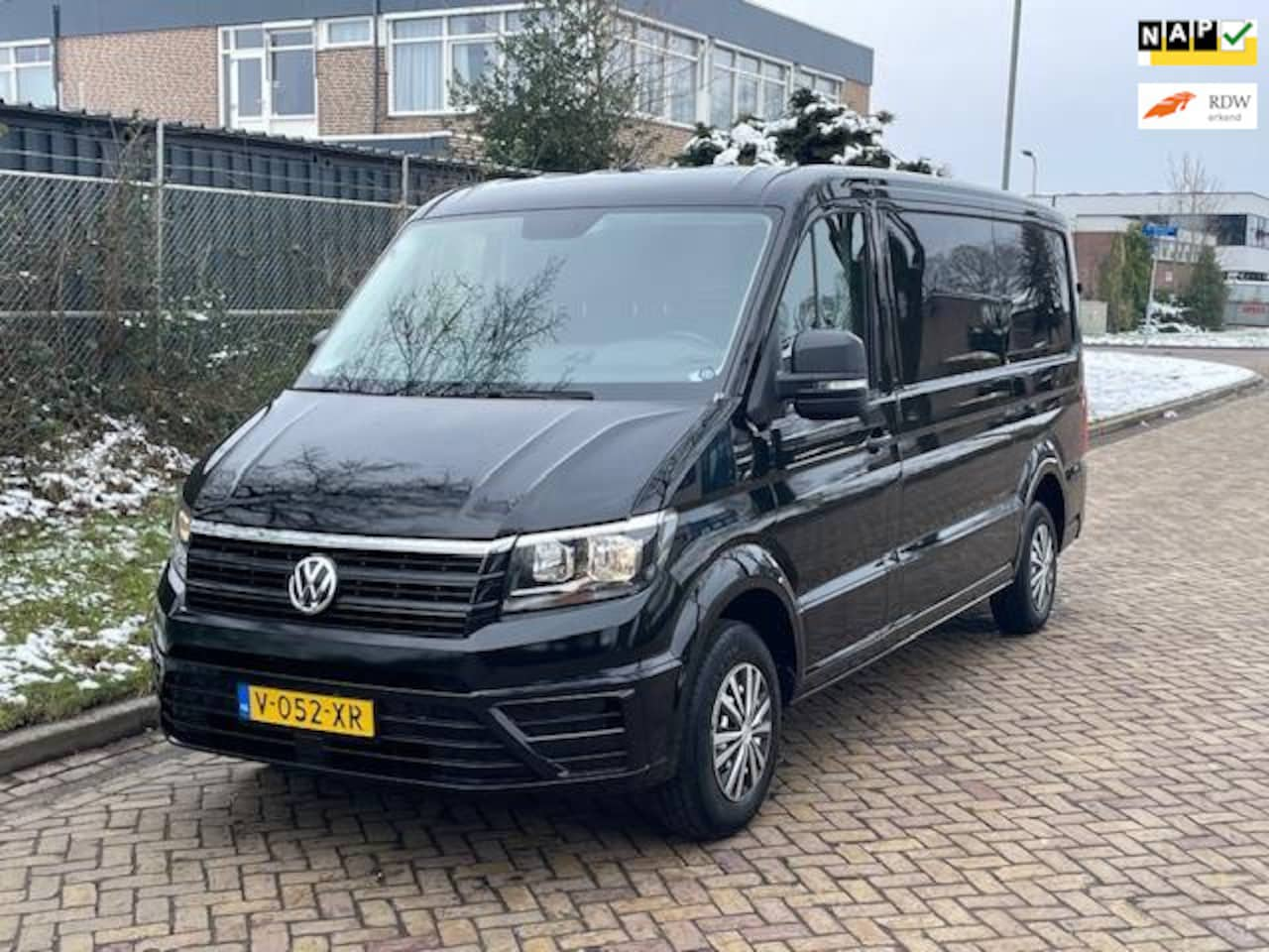 Volkswagen Crafter - 30 2.0 TDI L3 H2 160 PK 3000 KG - AutoWereld.nl