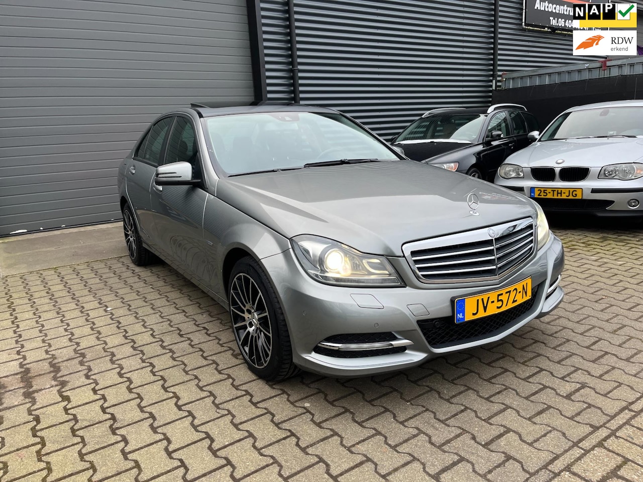 Mercedes-Benz C-klasse - 200 Business Class Elegance STANDKACHEL/STOELVERWARMING/XENON - AutoWereld.nl