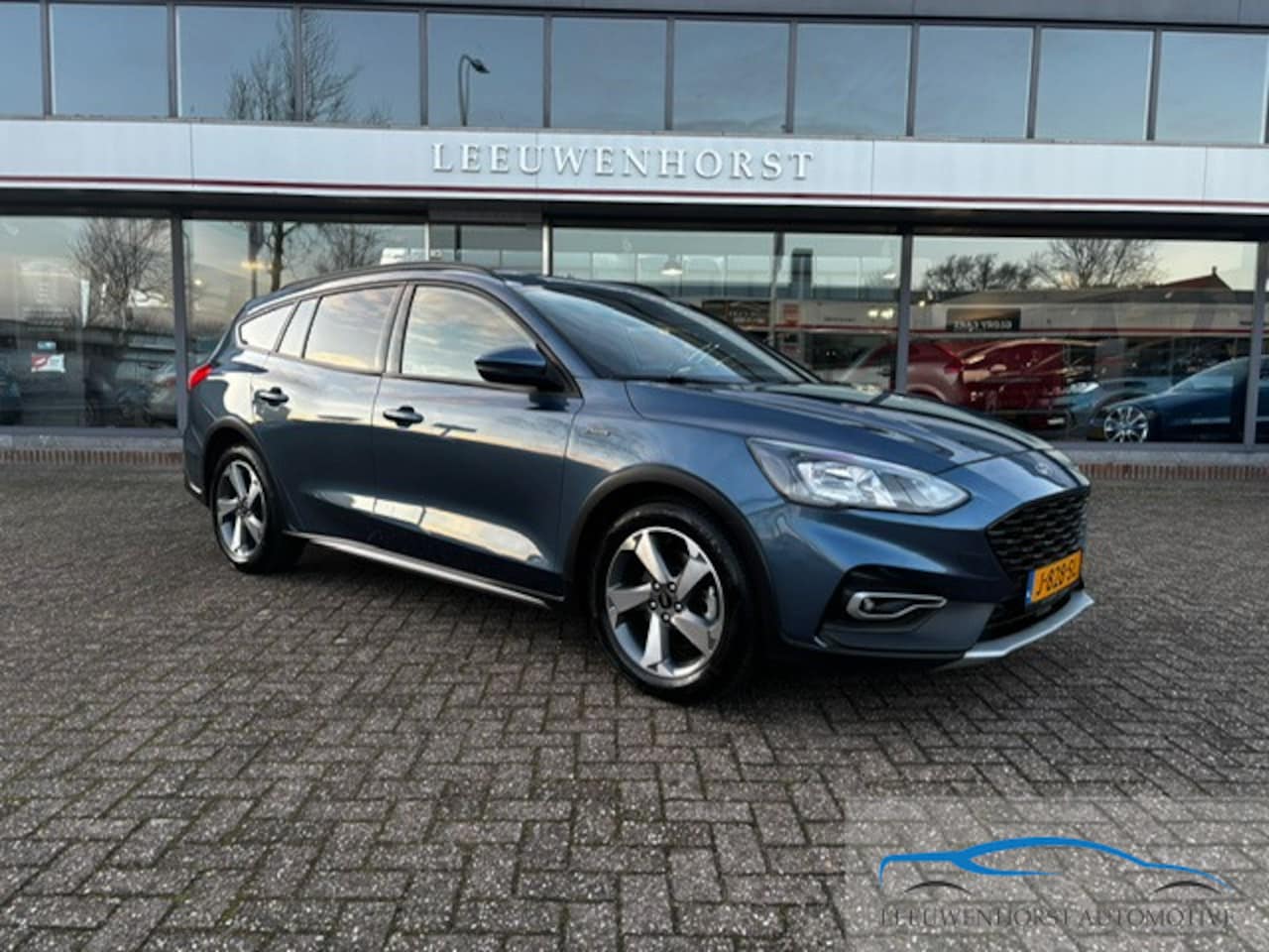 Ford Focus Wagon - 1.0 EcoBoost Hybrid Active X Business 1.0 EcoBoost Hybrid Active X Business, nw. model, NL-dealerauto - AutoWereld.nl