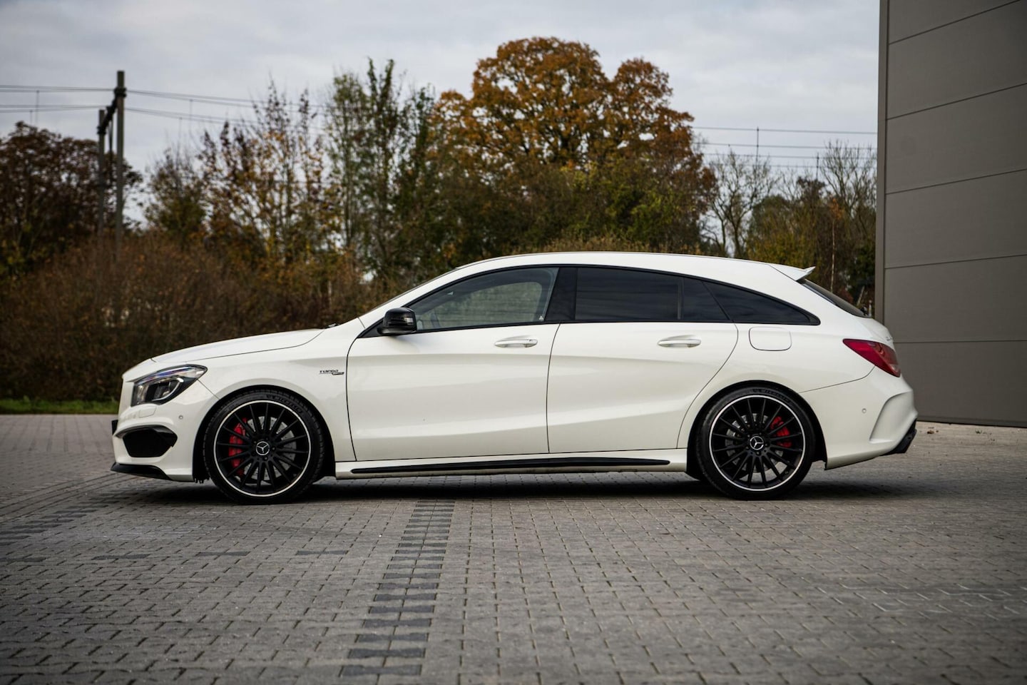 Mercedes-Benz CLA-klasse Shooting Brake - AMG 45 4MATIC - AutoWereld.nl