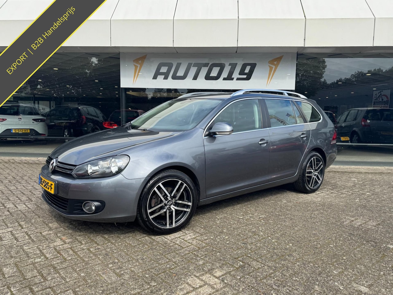 Volkswagen Golf Variant - 1.6 TDI Highline BlueMotion 1.6 TDI Highline BlueMotion - AutoWereld.nl