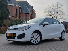 Kia Rio - 1.2 CVVT