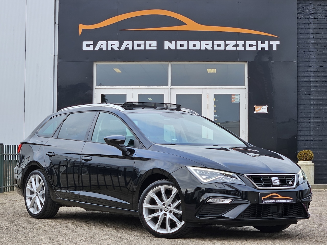 Seat Leon ST - 1.4 TSI FR PANORAMADAK|NAVIGATIE|LEDER/ALCANTARA|CRUISE CONTROL|LED KOPLAMPEN|ECC/AIRCO|18 - AutoWereld.nl