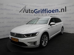 Volkswagen Passat Variant - 1.4 TSI GTE Highline keurige stationcar met trekhaak