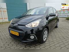 Hyundai i10 - vol automaat - zeer lage km stand - park.sensorenpark sensoren - 1.0i i-Motion Comfort