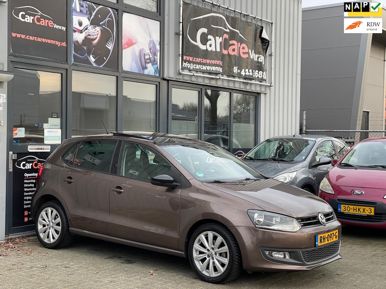 Volkswagen Polo - 1.2 TSI Highline|APK08-2025|AUTOMAAT|PANORAMADAK|STOELVERWARMING - AutoWereld.nl