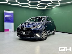 Toyota Aygo - 1.0 VVT-i x-play Camera | Cruise | Navi | NAP