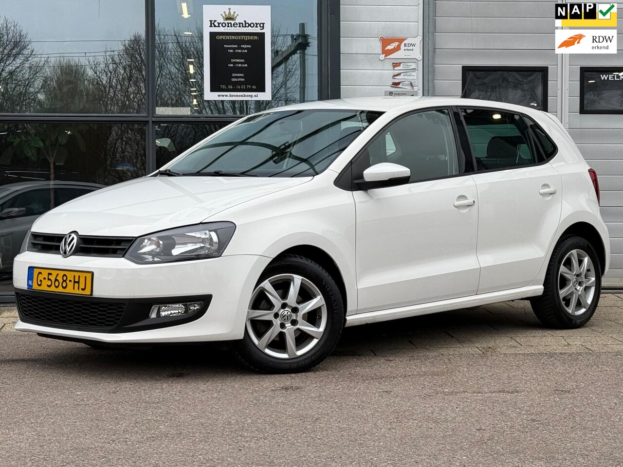 Volkswagen Polo - 1.2 TSI Trendline 1.2 TSI Trendline, NAP, CRUISECR, APK - AutoWereld.nl