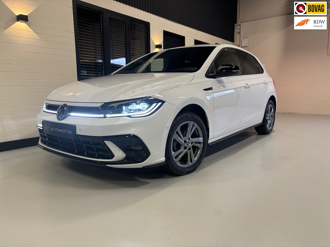 Volkswagen Polo - 1.0 TSI R-Line Business | IQ-light | Travel assist | Led bar| CarPlay | DaB | ACC | Lane a - AutoWereld.nl