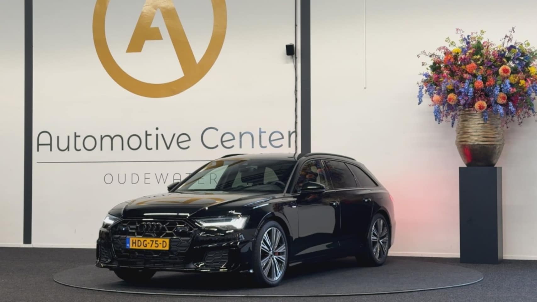 Audi A6 Avant - 55 TFSI e quattro S-line Cmp | HD MATRIX LED | EL TREKHAAK | LMV - AutoWereld.nl