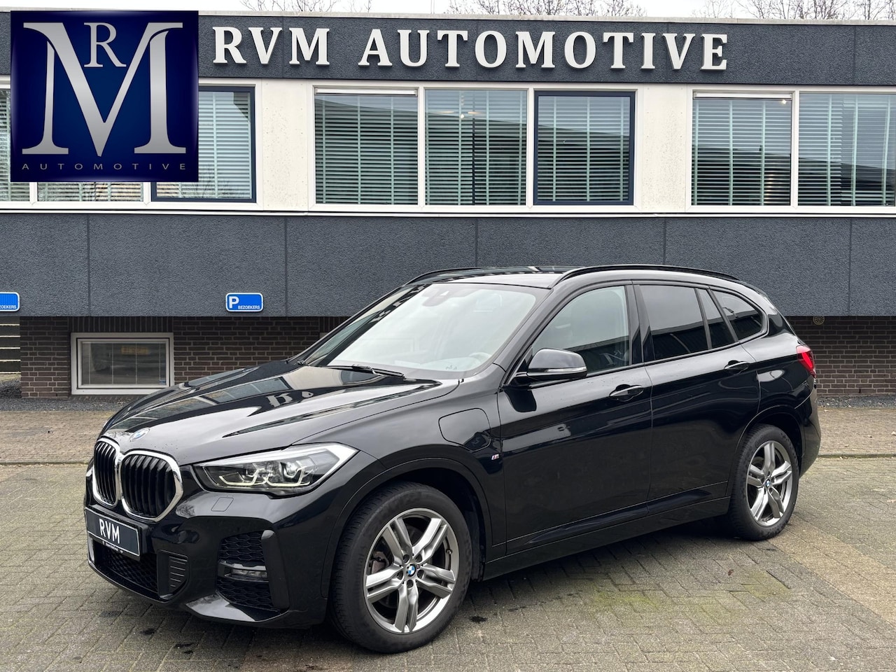 BMW X1 - xDrive25e M SPORT PHEV / PLUG IN LEDER | RIJKLAARPRIJS incl. 12mnd BOVAG GARANTIE - AutoWereld.nl