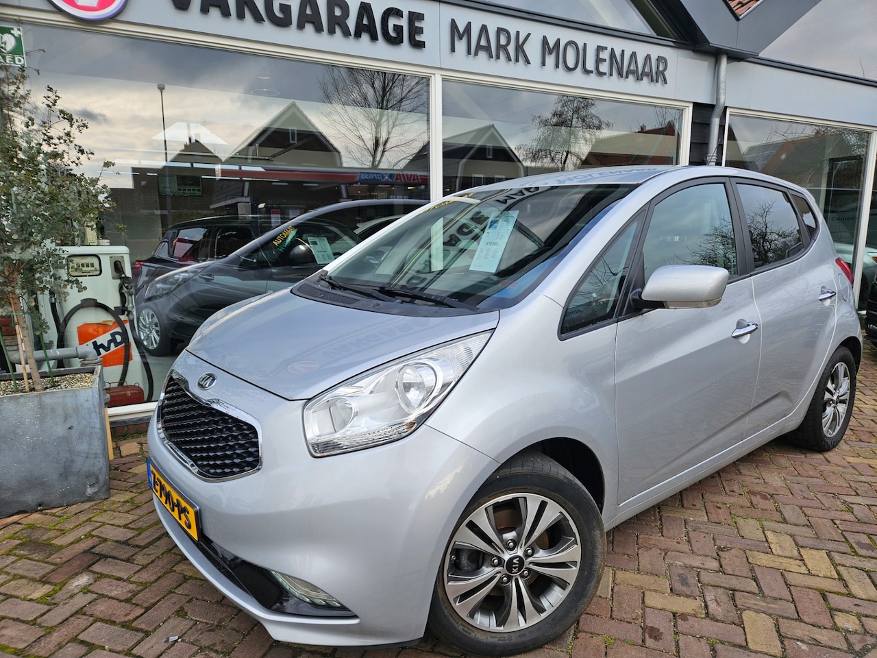 Kia Venga - 1.6 CVVT DynamicPLusLine automaat - AutoWereld.nl