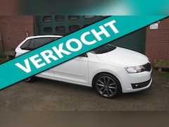 Skoda Rapid Spaceback - 1.2 TSI Greentech Edition panorama dak