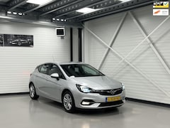 Opel Astra - 1.2 Elegance Edition PDC/Camera/ CarPlay/Android/CruiseC/LED/Nav/DAB+/Armsteun/LM velgen