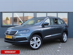 Skoda Karoq - 1.5 TSI ACT Style DSG | wegklapbare trekhaak | stoelverwarming | parkeersensoren voor + ac