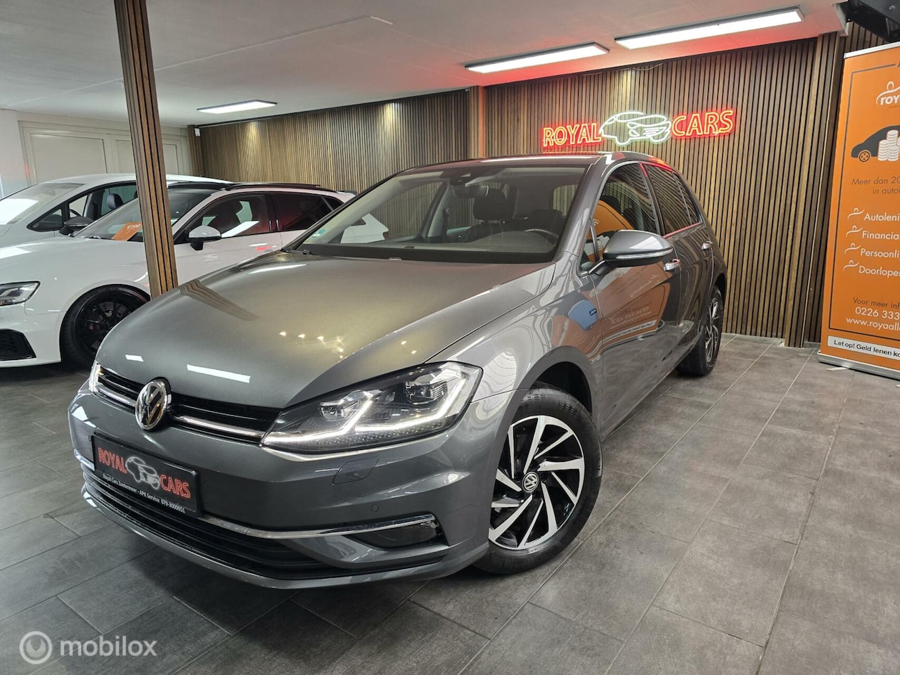 Volkswagen Golf - 1.0 TSI JOIN/DSG /ACC /Lane /Blind spot/Camera - AutoWereld.nl