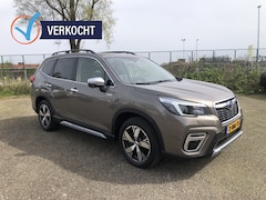 Subaru Forester - 2.0i e-BOXER Premium afn. trekhaak fabrieksgarantie tot 04-2029